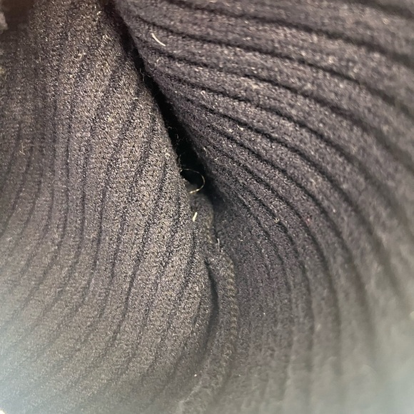 Zara Navy Turtleneck Sweater - Picture 7 of 8